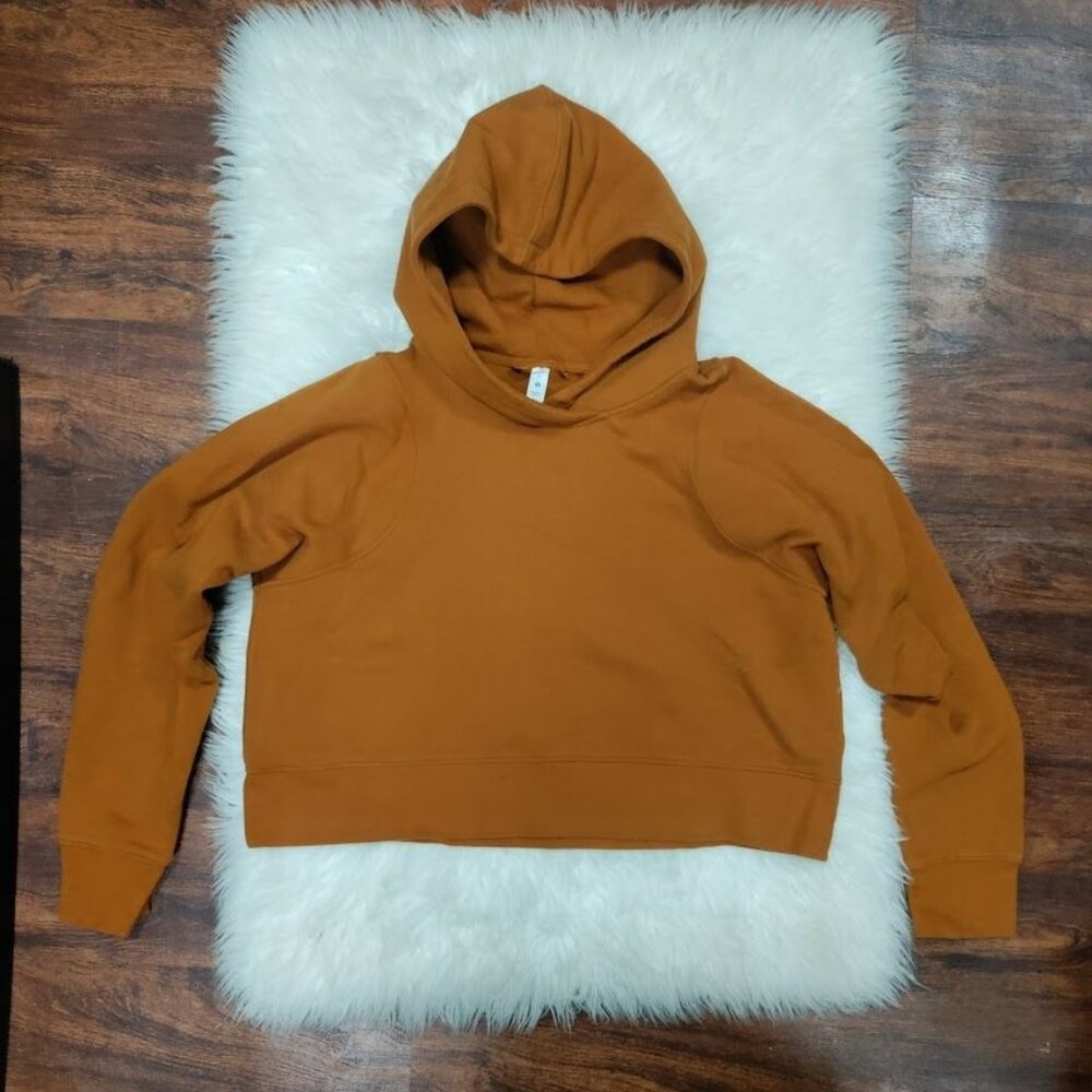 Lululemon Athletica Loungeful Womens Size 10 Boxy Cropped Hoodie Butternut Brown - Picture 2 of 12